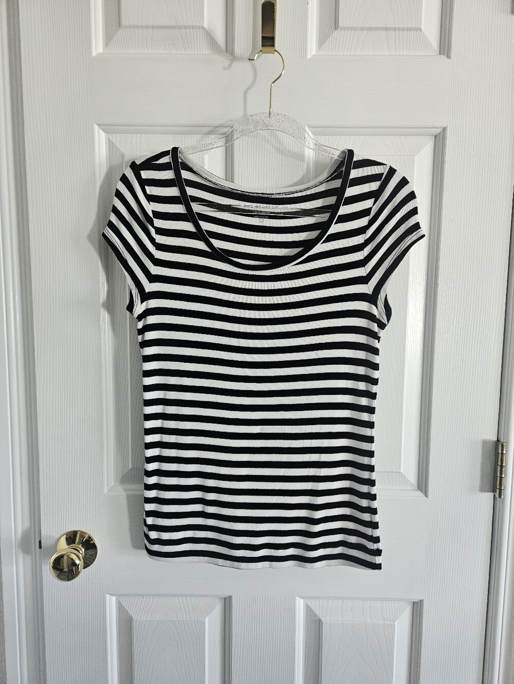 NWOT The Limited Luxe Fit Black And White Striped Scoop Neck Short Sleeve Tee